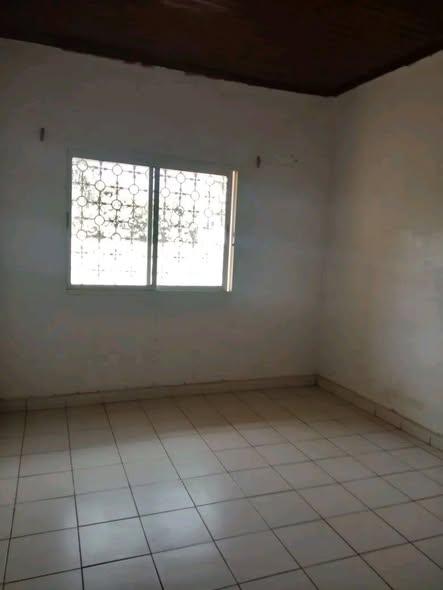 Maison 4 ch. à louer — Iavoloha - photo 5