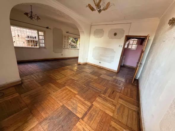 Appartement 4 ch. à louer — Antsakaviro - photo 1