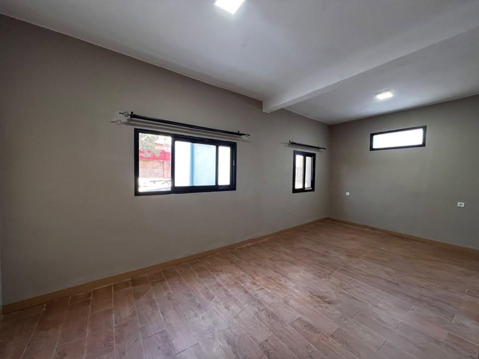 Appartement neuf 2 chambres — Ambatoroka Ambany, Antananarivo - photo 2