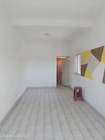Maison 7 ch. à louer — Iavoloha — 500 000 Ar | Fonenako
