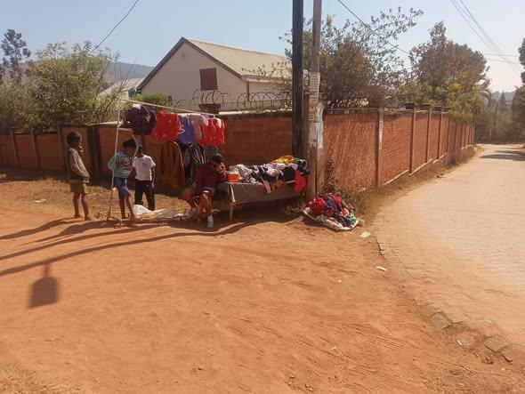 Terrain à vendre — Ambohibao - photo 2