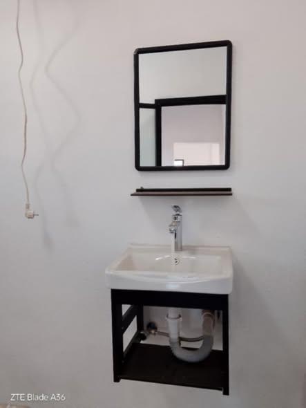 Appartement 2 ch. à louer — Ambatomaro - photo 3