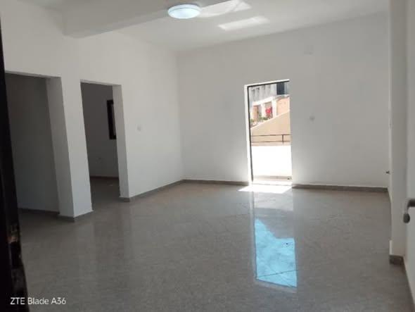 Appartement 2 ch. à louer — Ambatomaro - photo 5