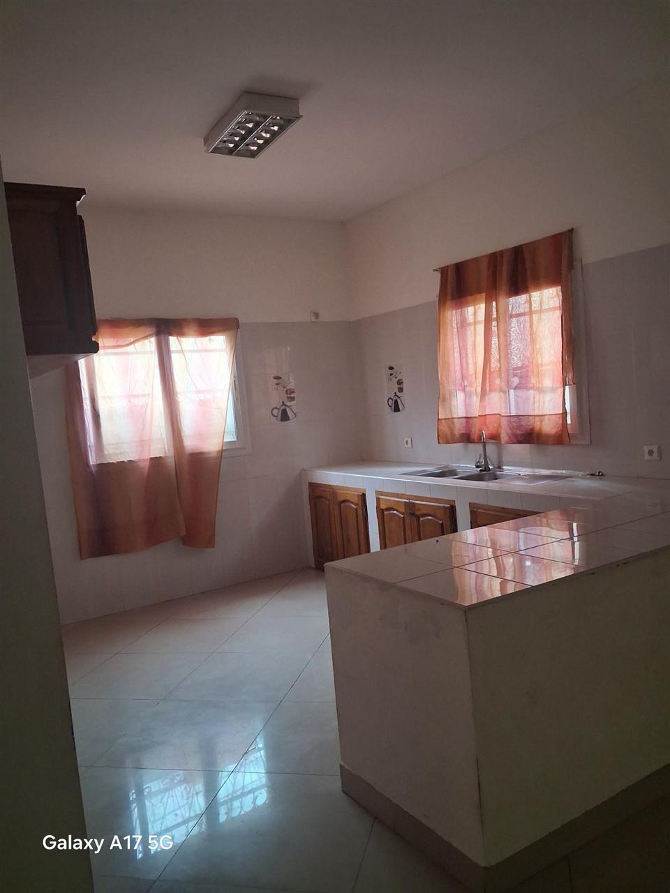 Maison basse indépendante 2 chambres — Mahatsinjo Alasora, Antananarivo - photo 6