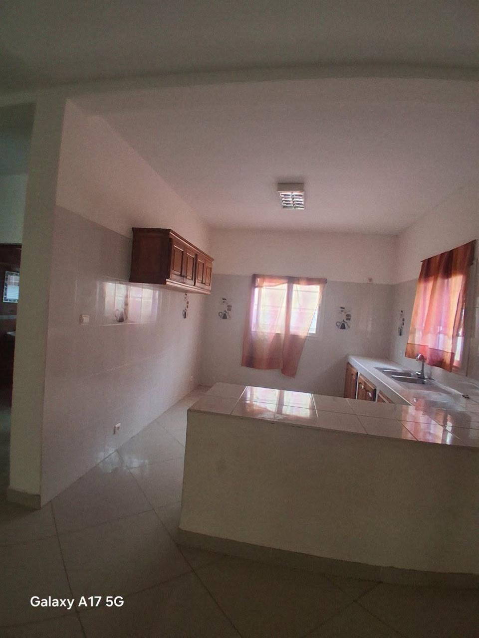 Maison basse indépendante 2 chambres — Mahatsinjo Alasora, Antananarivo - photo 7