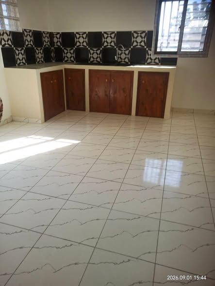 Maison 3 ch. à louer — Ambohibao - photo 2