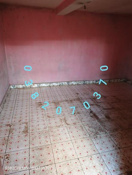 Maison 1 ch. à louer — Andohatapenaka - photo 1