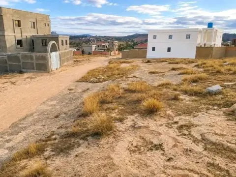 Terrain à vendre — Ampitatafika | Fonenako