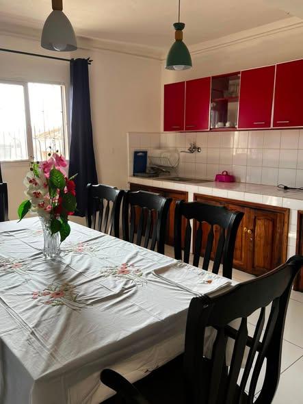 Appartement 2 ch. à louer — Ambohibao - photo 3
