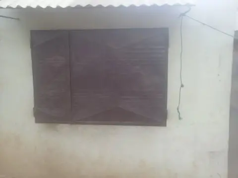 Local commercial à louer — Ambatomaro 1… — 150 000 Ar | Fonenako