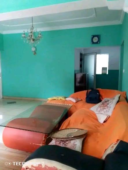 Appartement 4 ch. à louer — Ambatoroka - photo 1