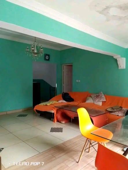 Appartement 4 ch. à louer — Ambatoroka - photo 2