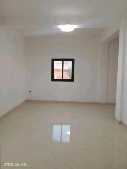 Appartement 2 ch. à louer — Ambatomaro - photo 1