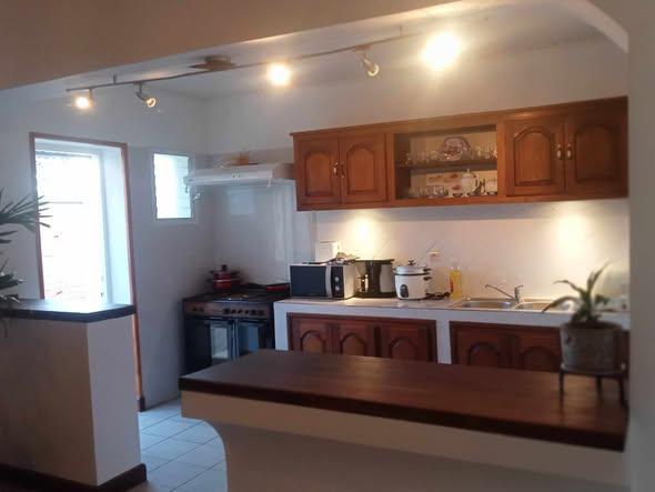Maison 3 ch. à louer — Ambohibao - photo 3