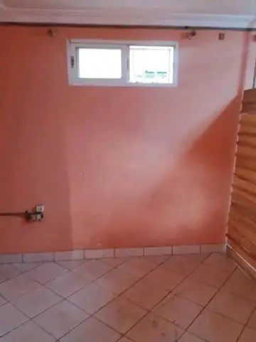 Appartement 1 ch. à louer… — 250 000 Ar | Fonenako