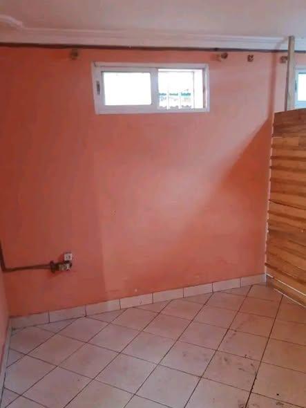 Appartement 1 ch. à louer — Soavimasoandro - photo 2