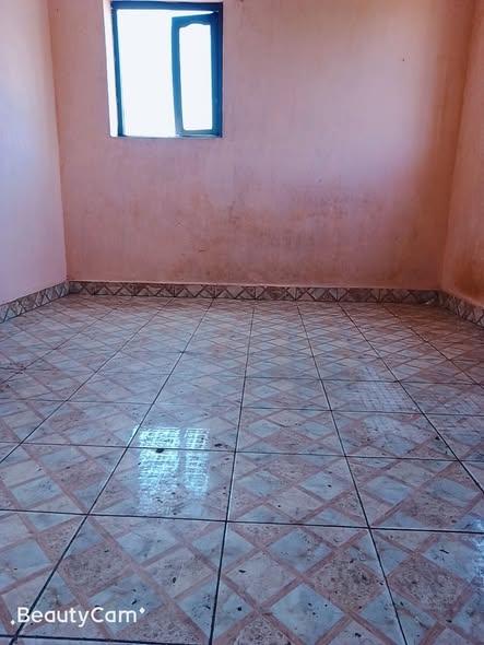 Trano Ahofa à louer — 67 ha - photo 2