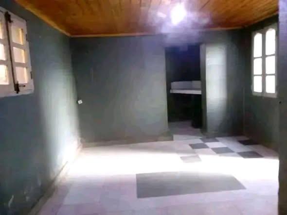 Trano Ahofa 1 ch. à louer — Ambatobe - photo 1