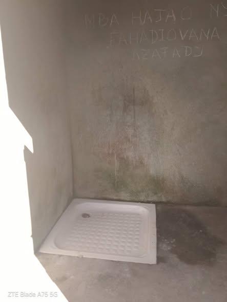 Trano Ahofa 1 ch. à louer — Moramanga - photo 5