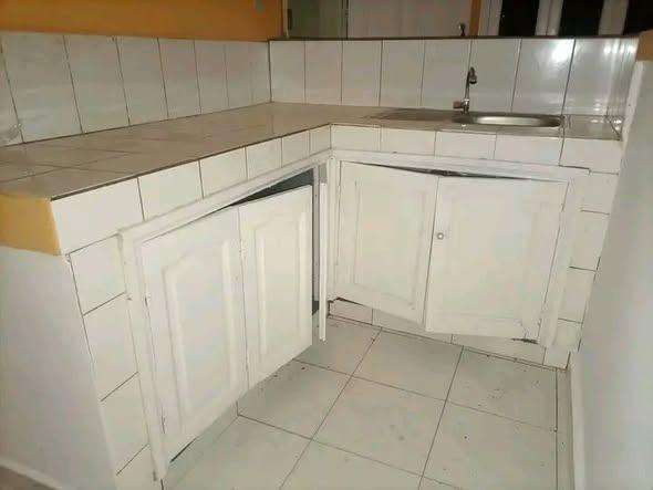 Appartement 2 ch. à louer — Itaosy - photo 2