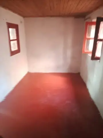 Trano Ahofa 1 ch. à louer — Tsiadana — 130 000 Ar | Fonenako