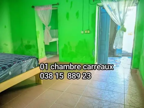 Trano Ahofa 1 ch. à louer… — 200 000 Ar | Fonenako