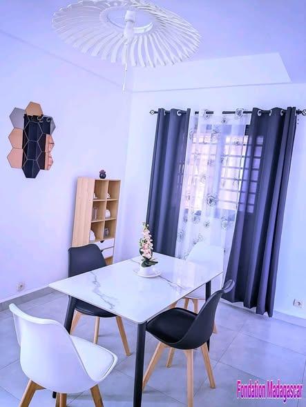 Appartement 1 ch. à louer — Toamasina - photo 4