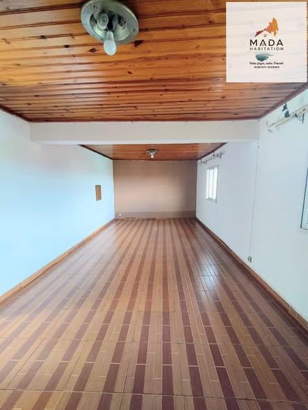 Appartement 3 ch. à louer — Ambohimiandra - photo 5
