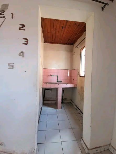 Trano Ahofa 1 ch. à louer — Ambohipo - photo 5