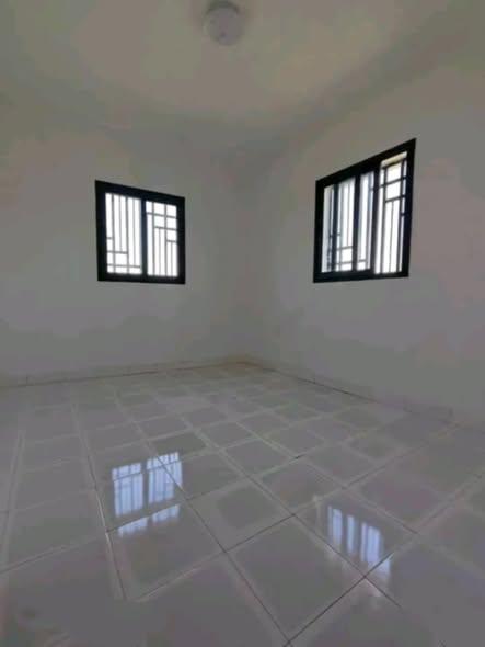Maison 2 ch. à louer — Ambolokandrina - photo 3