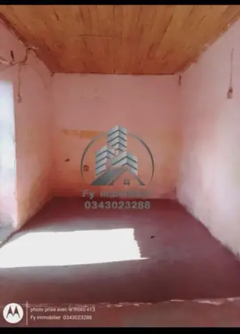 Trano Ahofa 1 ch. à louer — Ambohimanarina — 95 000 Ar | Fonenako