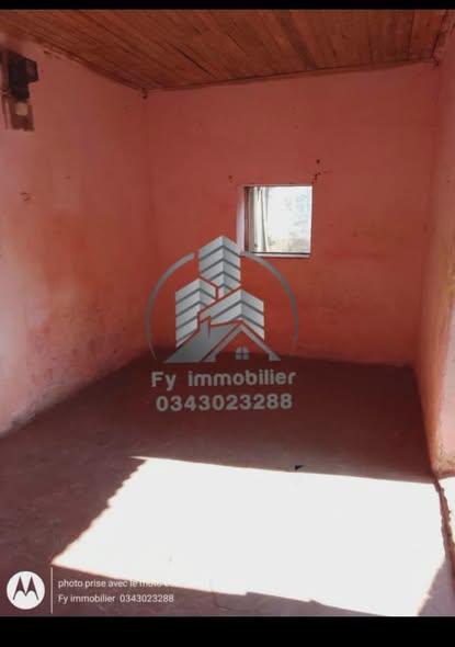 Trano Ahofa 1 ch. à louer — Ambohimanarina - photo 2