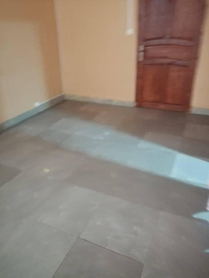 Trano ahofa 3 pièces au 1er étage — Andrefan'Ambohijanahary, Antananarivo - photo 4