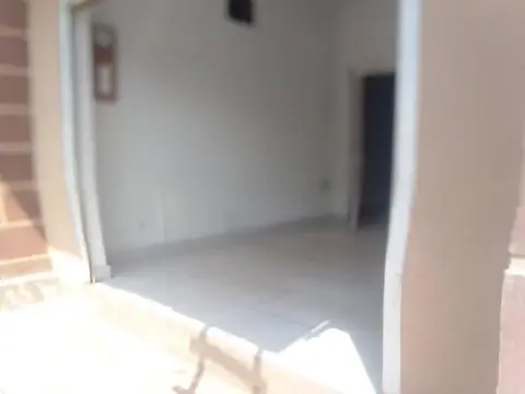 Local commercial à louer — Itaosy — 500 000 Ar | Fonenako