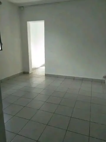 Maison 2 ch. à louer — Ambolikandrina… — 350 000 Ar | Fonenako