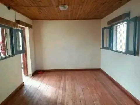 Maison 3 ch. à louer — Tsimbazaza — 600 000 Ar | Fonenako