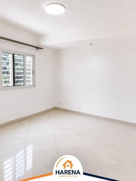 Appartement 3 ch. à louer — Ambohibao - photo 2