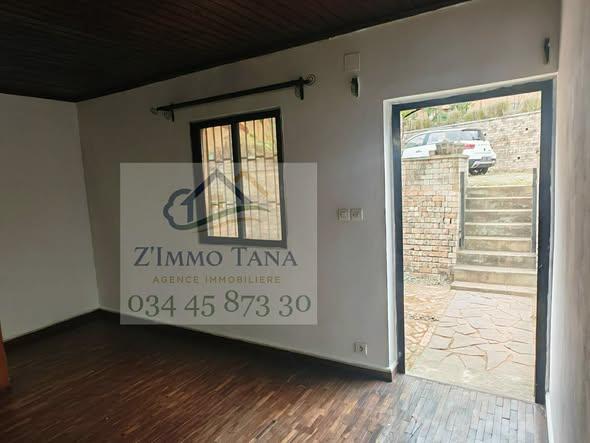 Appartement 2 ch. 25 m² à louer — Ambatobe - photo 3