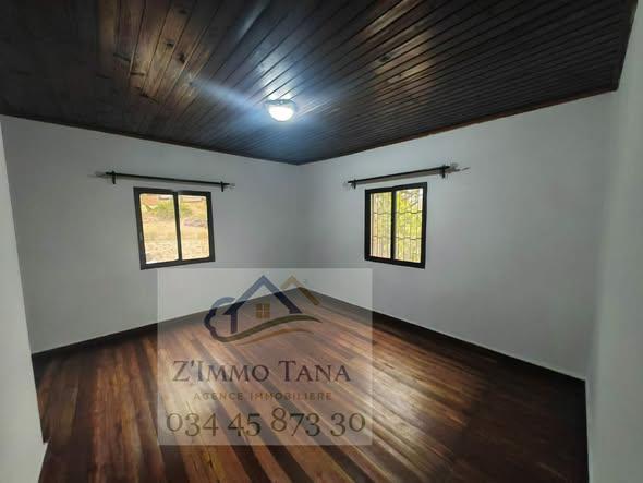 Appartement 2 ch. 25 m² à louer — Ambatobe - photo 4