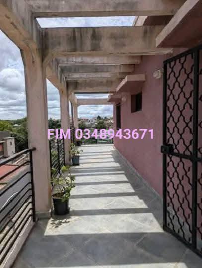 Maison 1 ch. à vendre — Ambohibao - photo 1