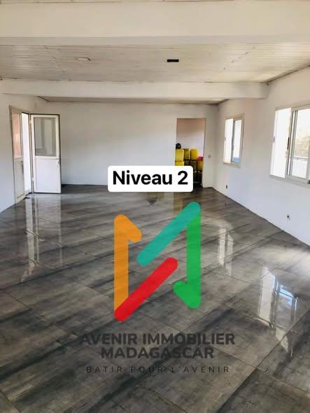 Bureau 100 m² à louer — Fianarantsoa - photo 3