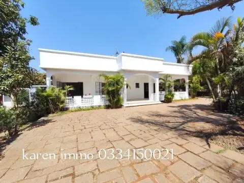 Maison 3 ch. à louer — Mandrosoa — 2 500 000 Ar | Fonenako