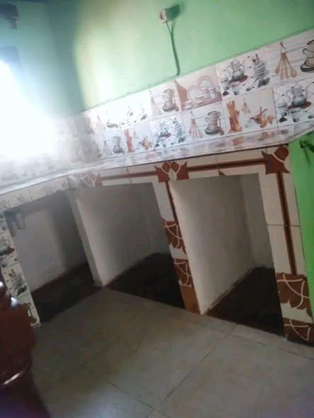 Trano Ahofa à louer — Analamahitsy - photo 4