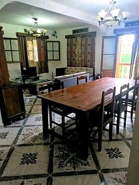 Maison 2 ch. à louer — Toamasina - photo 1