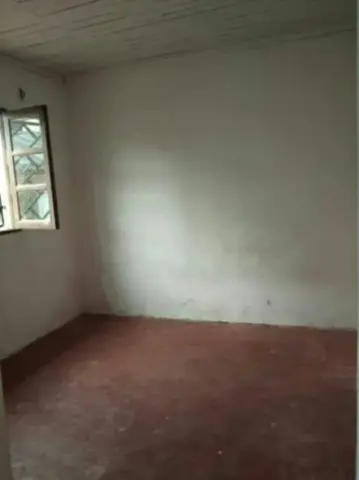 Maison à louer — Ambohimanarina — 250 000 Ar | Fonenako