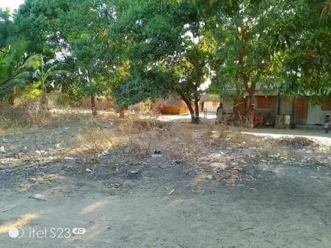 Maison à vendre — Mahajanga Amborovy — 14 000 000 Ar | Fonenako