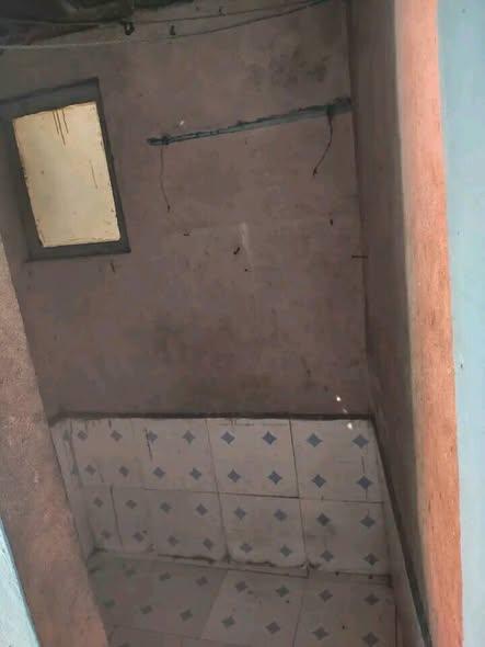 Maison 1 ch. à louer — Ampanotokana - photo 1