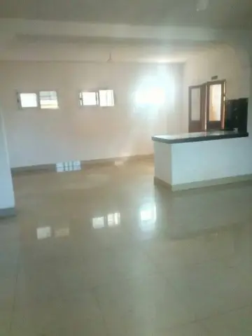 Appartement 3 ch. à louer — Iavoloha — 850 000 Ar | Fonenako