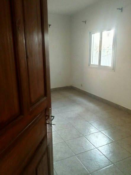 Appartement 3 ch. à louer — Iavoloha - photo 5