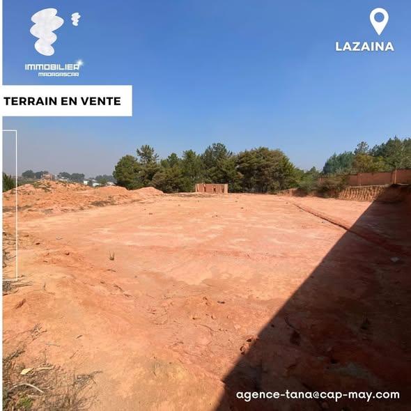Entrepôt à vendre — Lazaina - photo 3